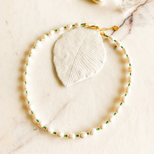 Load image into Gallery viewer, Joyful Pearls Green Necklace