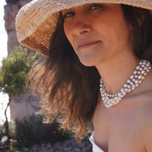 Load image into Gallery viewer, Joyful Pearls Lime Necklace