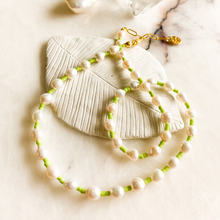 Load image into Gallery viewer, Joyful Pearls Lime Necklace