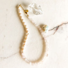 Load image into Gallery viewer, English Rose Necklace