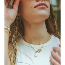 Load image into Gallery viewer, Novella Natural Pearl Chain Necklace