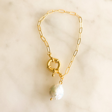 Load image into Gallery viewer, Novella Natural Pearl Chain Bracelet
