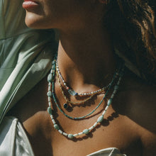 Load image into Gallery viewer, Delicate Dance Necklace