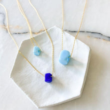 Load image into Gallery viewer, Nile Silver Chain Necklace | 0.5 cm Light Blue Bead