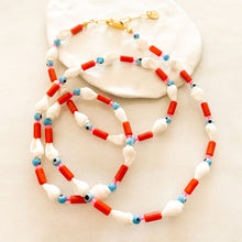 Load image into Gallery viewer, All Eyes On Me Necklace