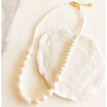 Load image into Gallery viewer, Bella Pearl Necklace