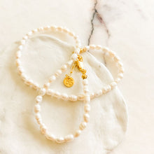 Load image into Gallery viewer, Classics No.2 | Pearl Necklace