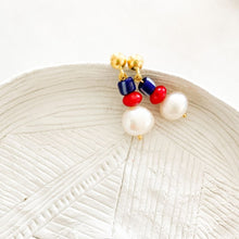 Load image into Gallery viewer, Sunshade Earrings