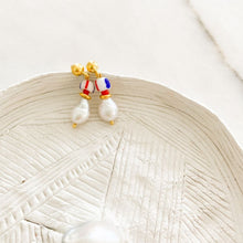 Load image into Gallery viewer, Under the Sun Earrings