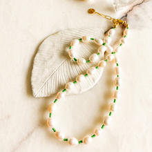 Load image into Gallery viewer, Joyful Pearls Green Necklace
