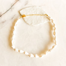 Load image into Gallery viewer, 30 SPF Necklace | Ocean
