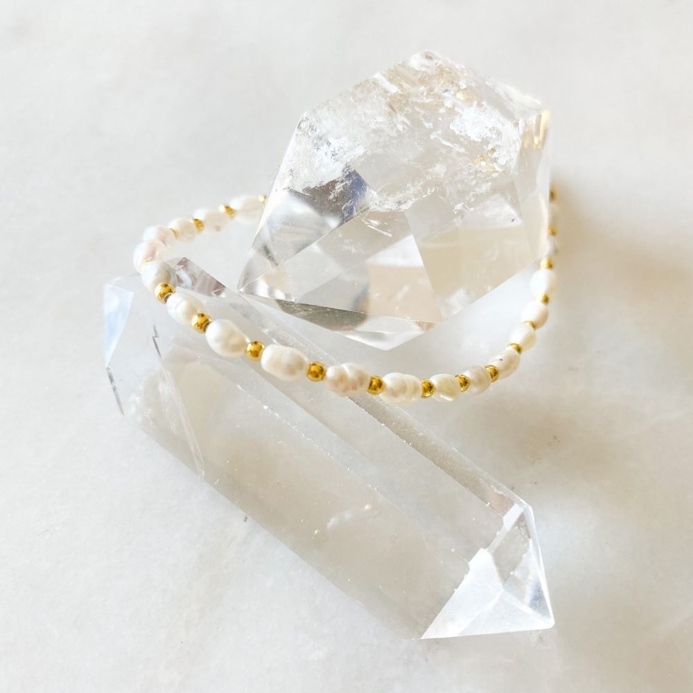 Aarin Delicate Pearl & Silver Bracelet