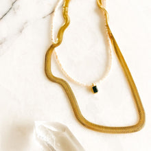 Load image into Gallery viewer, Bold Serpent Silver Chain Necklace
