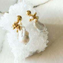 Load image into Gallery viewer, Calypso Baroque Pearl Earrings

