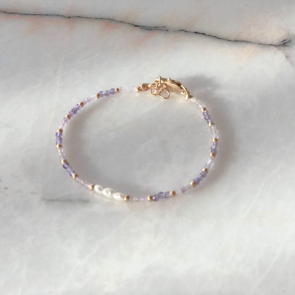 Lily Natural Pearl Amethyst Bracelet