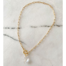 Load image into Gallery viewer, Mara Crystal Quartz Chain Necklace
